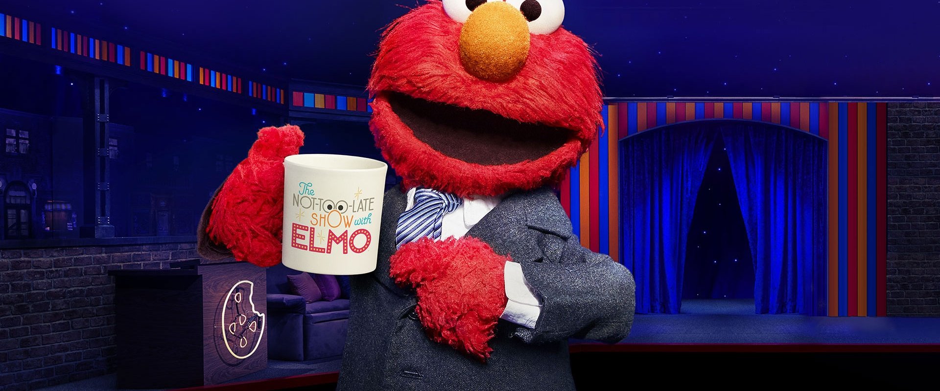 The Not-Too-Late Show with Elmo