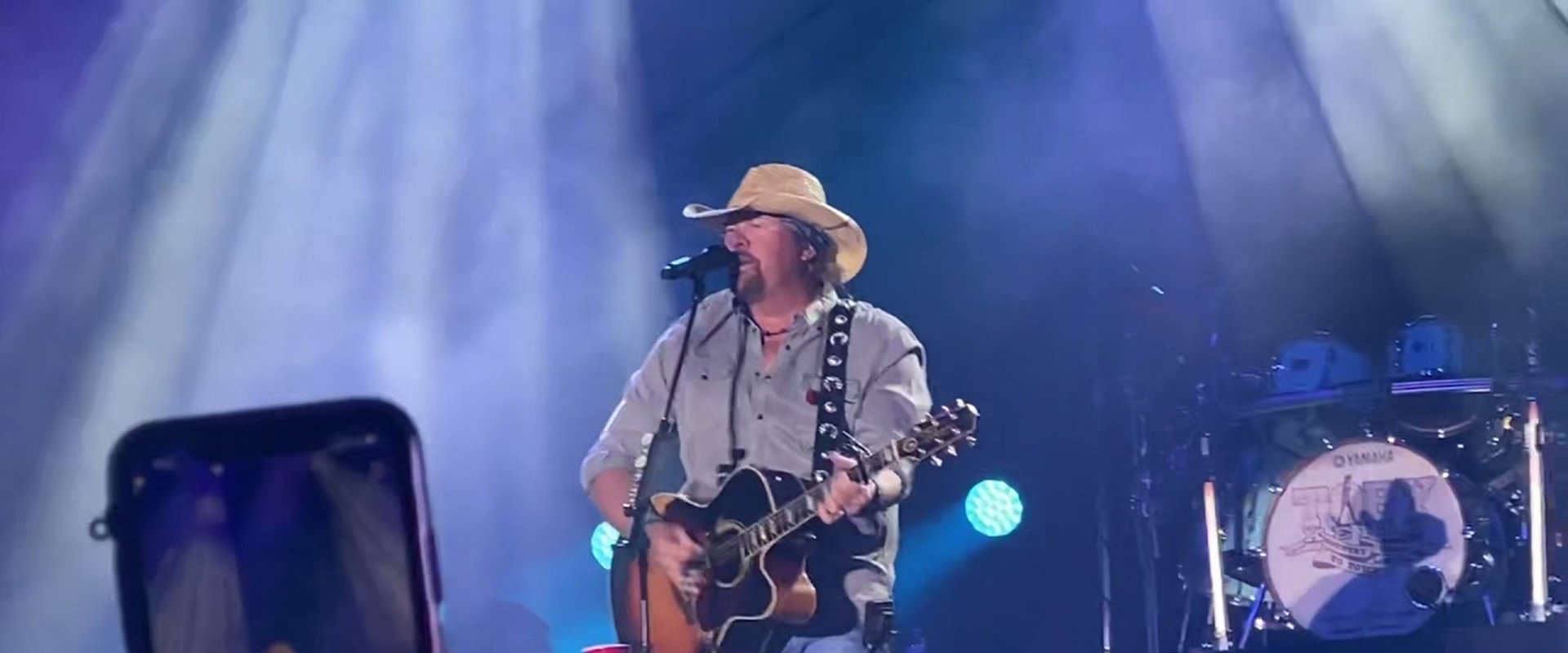 Toby Keith - Honky Tonk Town - Full Concert's banner image