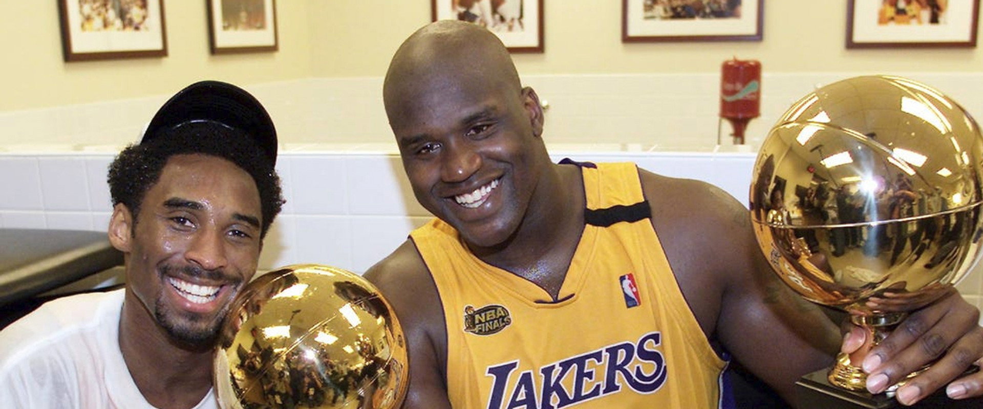 1999-2000 NBA Champions: Los Angeles Lakers's banner image