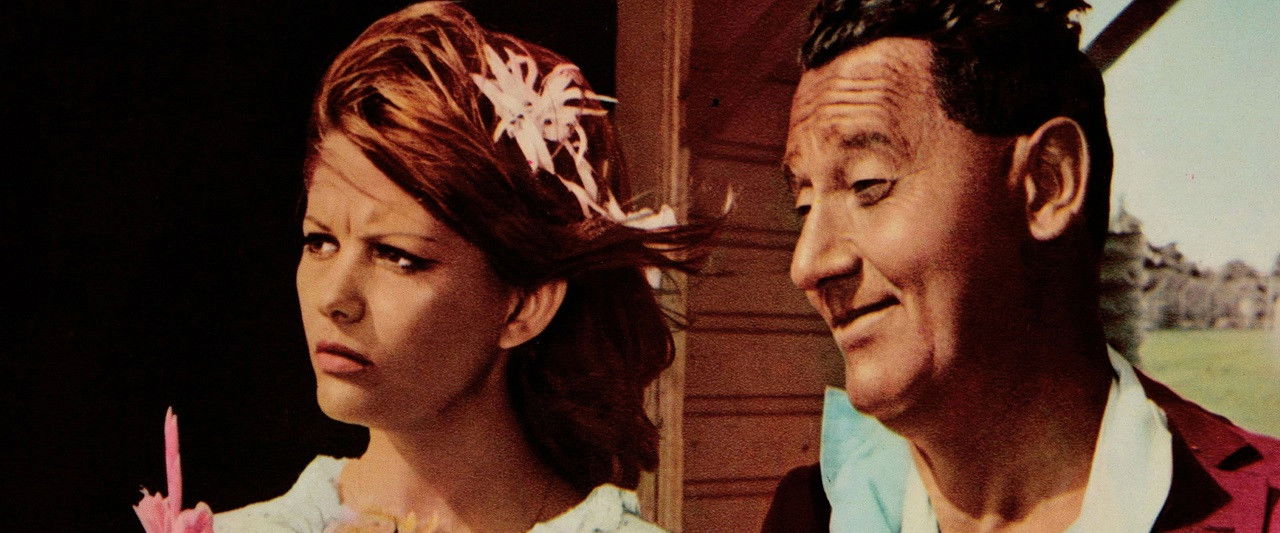 Bello, onesto, emigrato Australia sposerebbe compaesana illibata