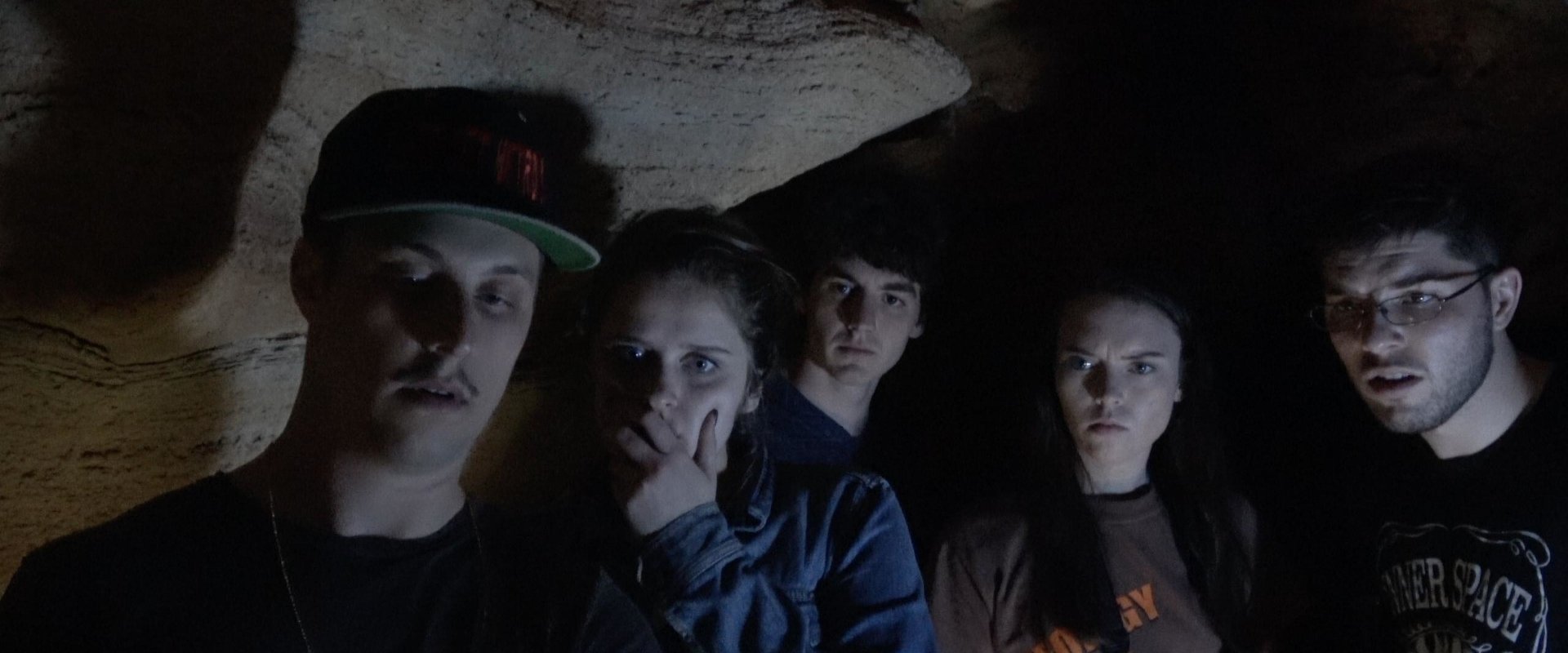Beneath: A Cave Horror