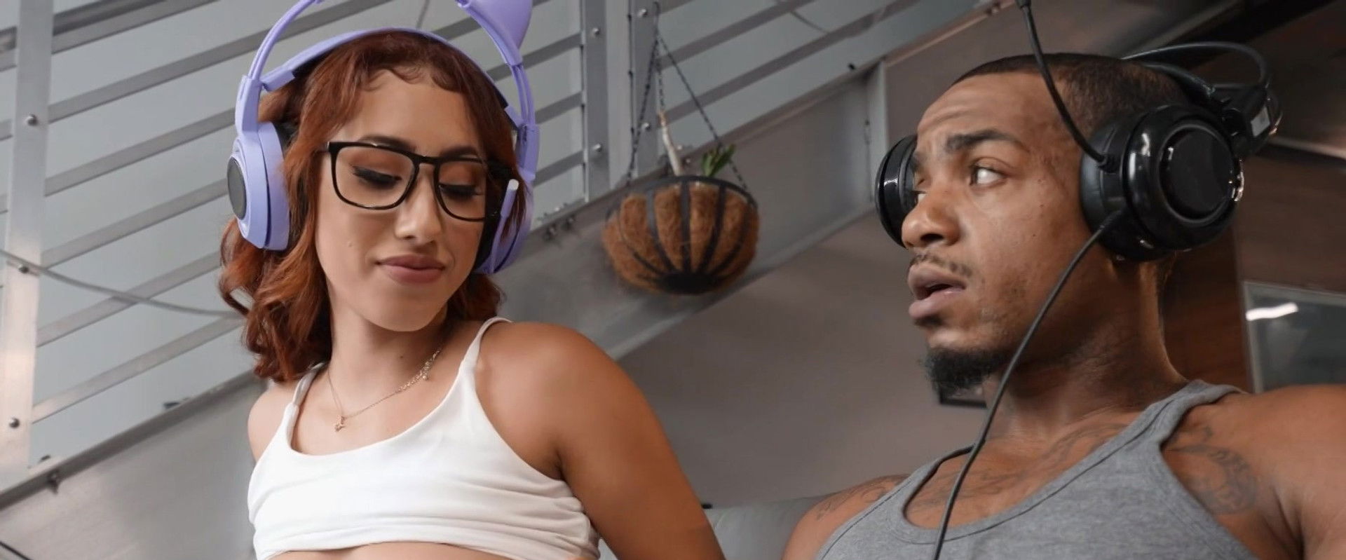 Hot Girls Game 2's banner image