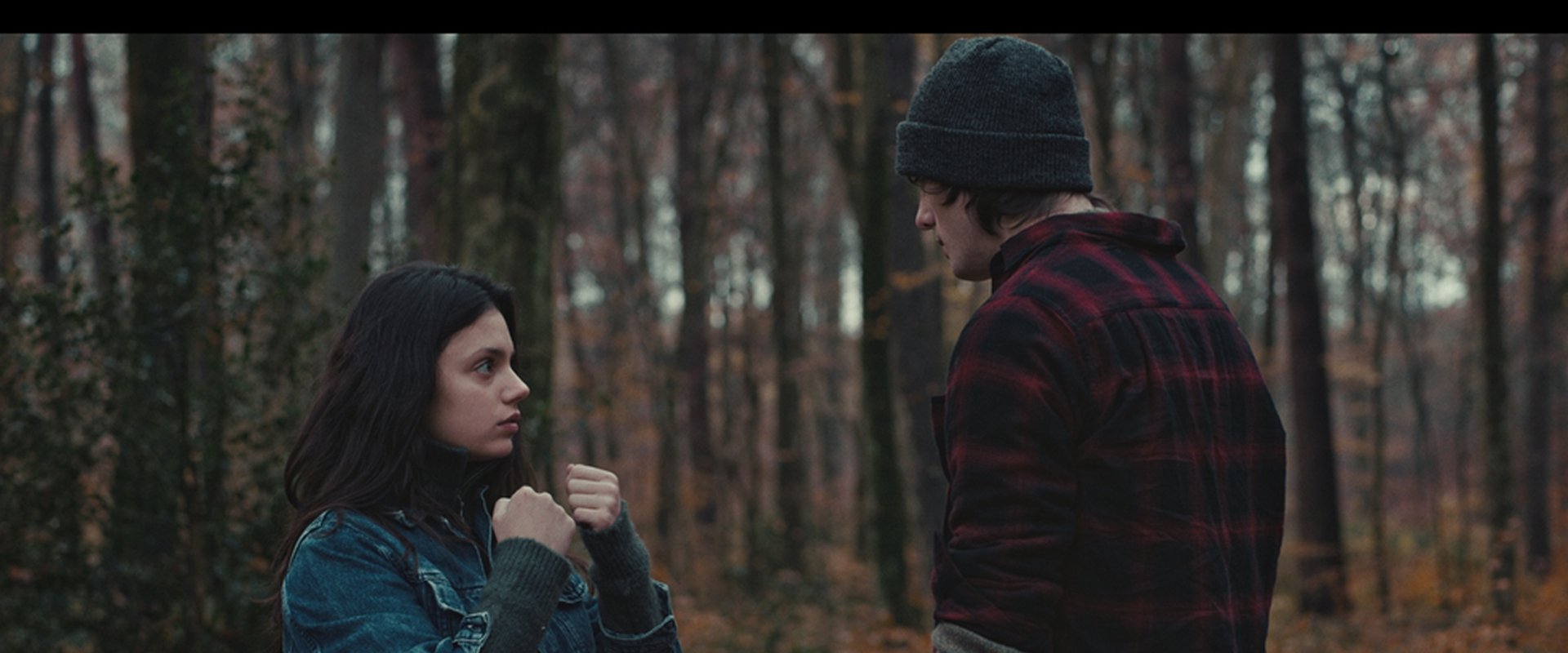 Volledige Cast van Love Hurts (Film, 2020) MovieMeter.nl