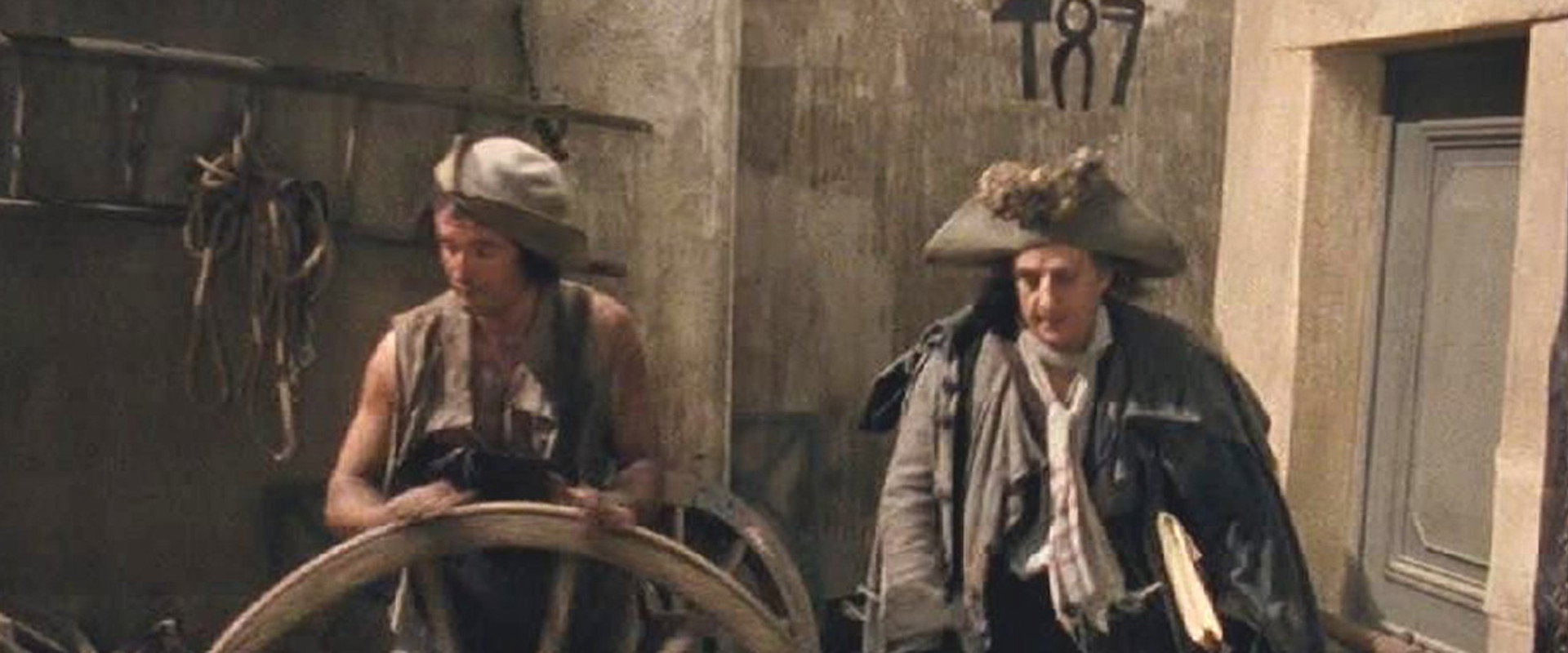 Les Nuits révolutionnaires's banner image