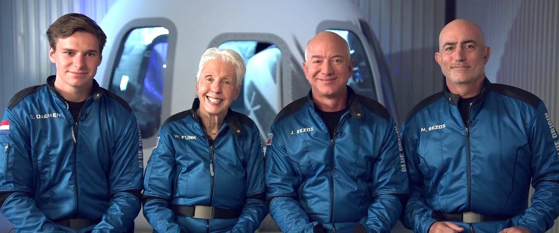 Space Titans: Musk, Bezos, Branson