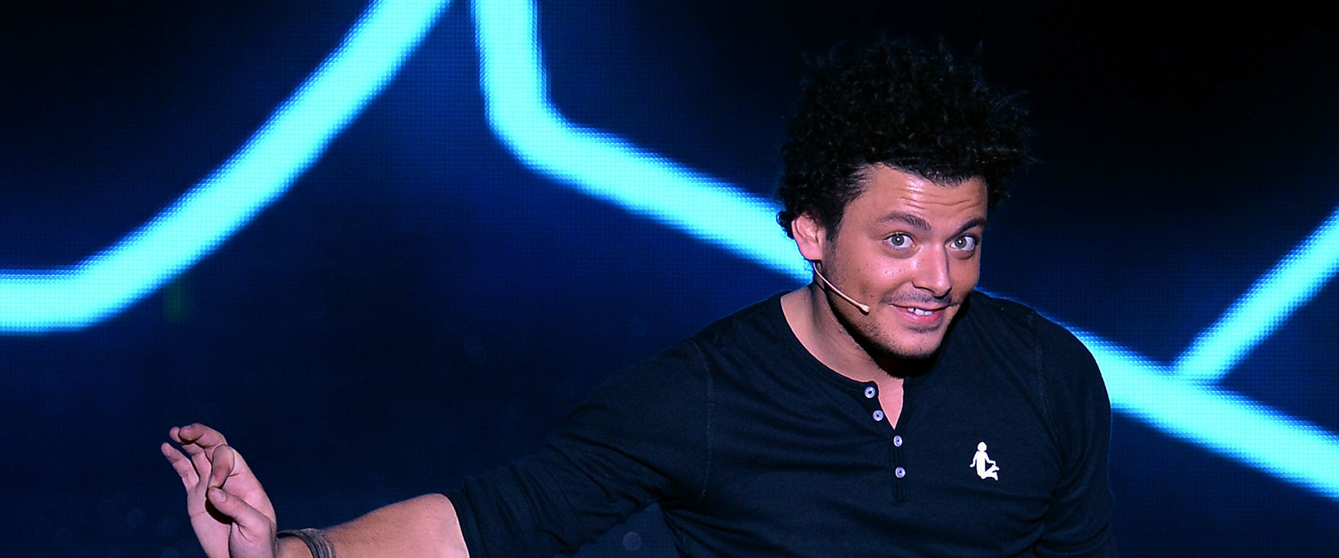 Kev Adams - Voilà Voilà