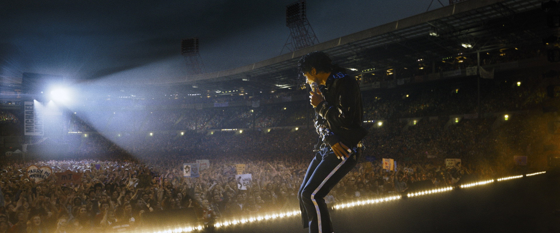 迈克尔·杰克逊:巨星之路