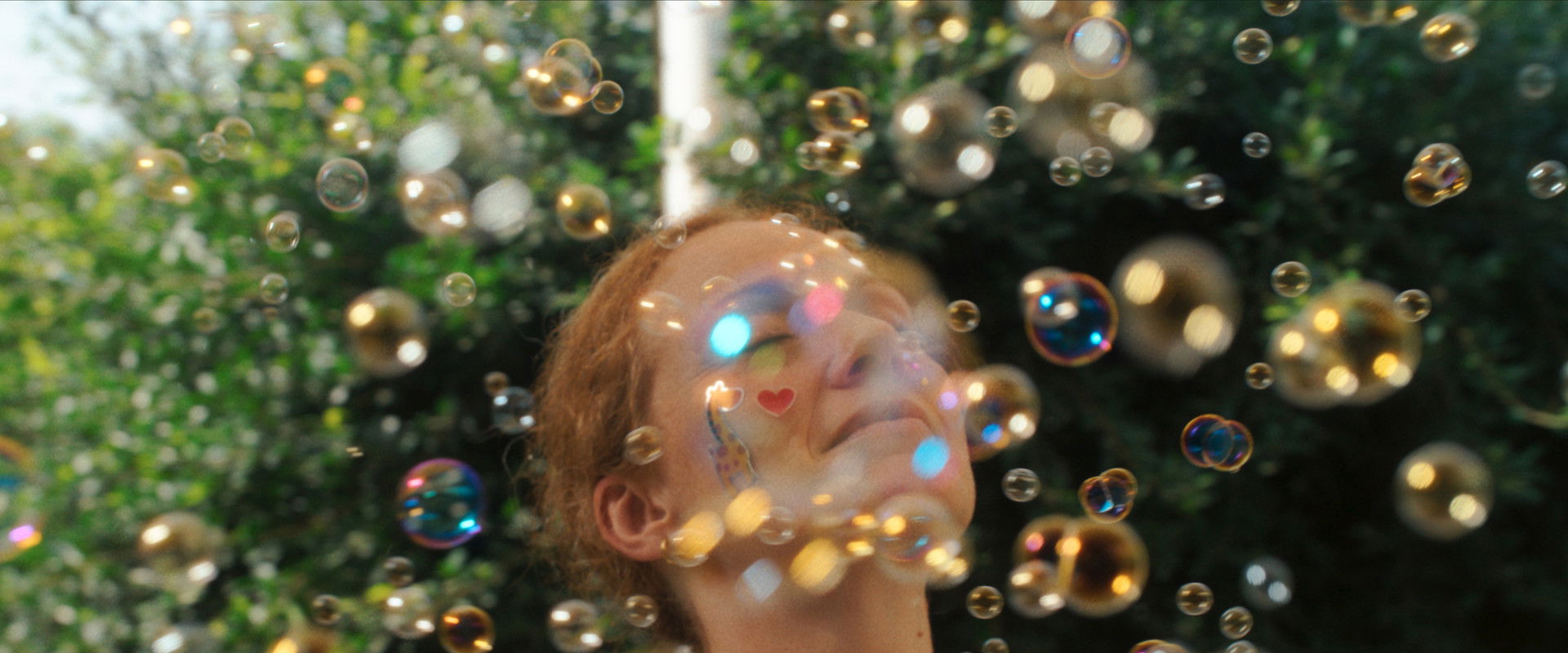 Smaragda - I Got Thick Skin and I Can't Jump's banner image