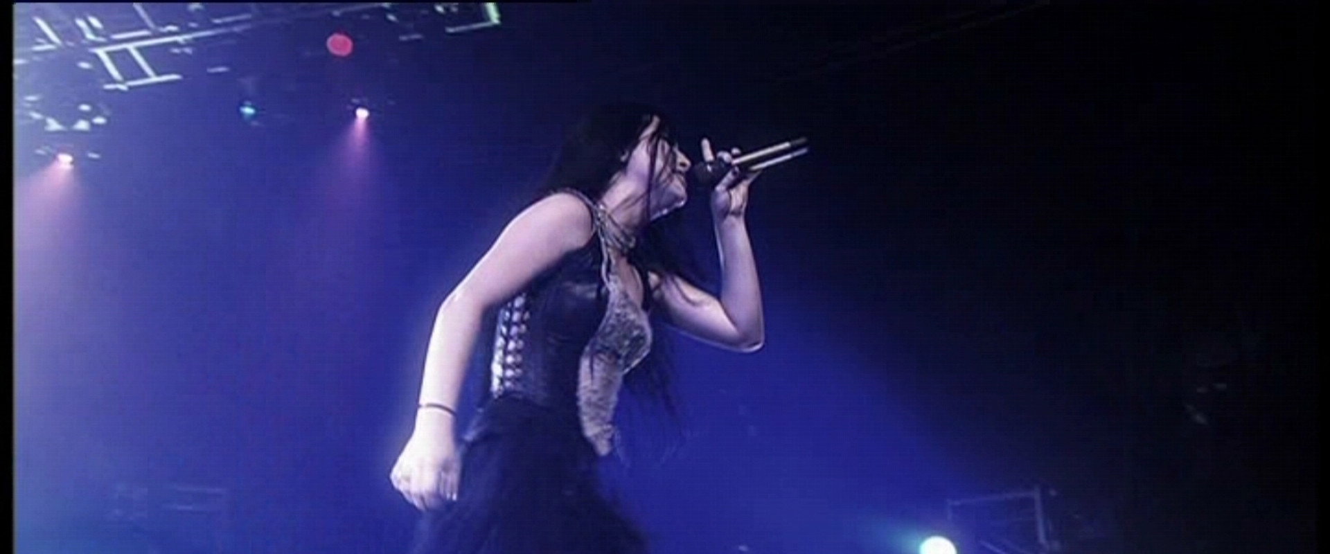 Evanescence: Anywhere But Home