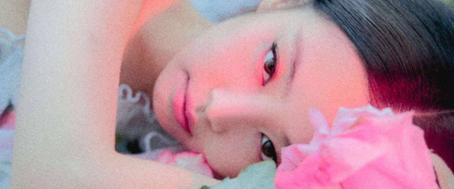 JENNIE'S SOLO DIARY