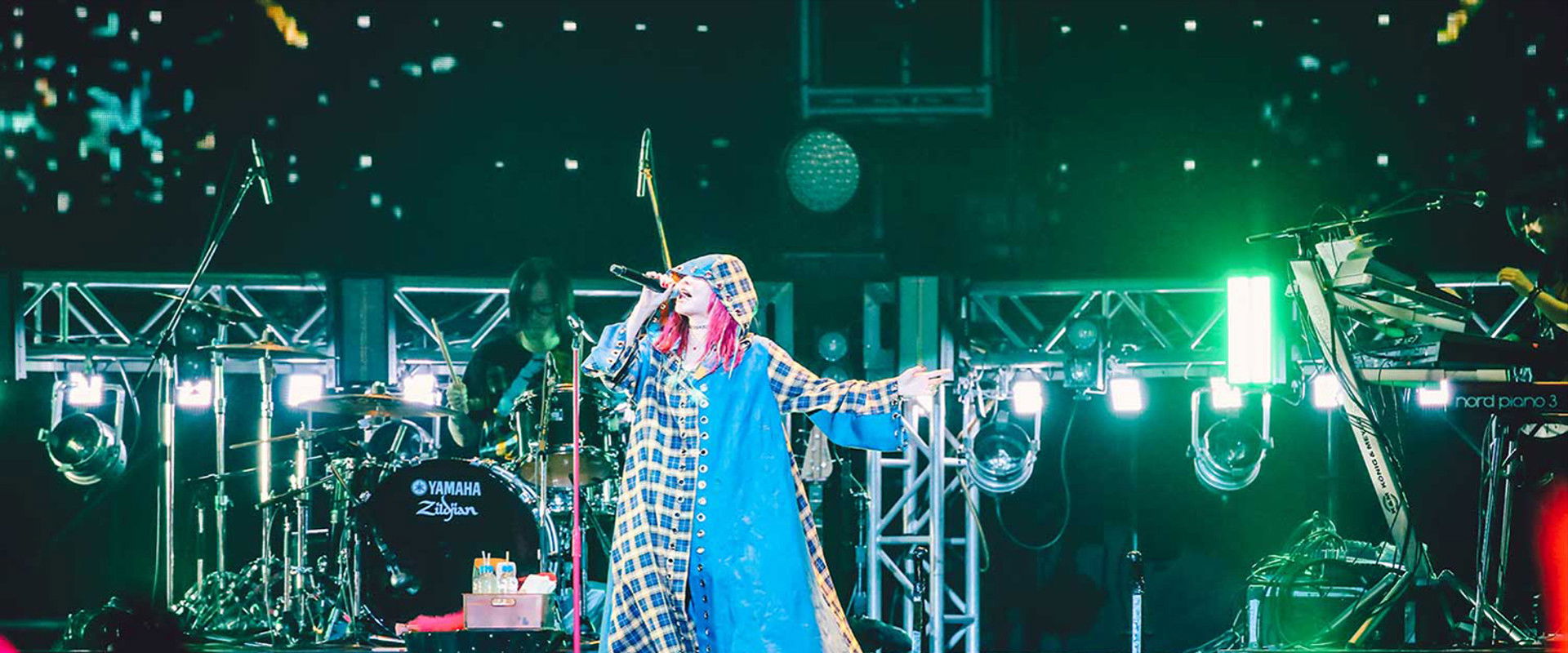 LiVE is Smile Always ~364+JOKER~ at YOKOHAMA ARENA's banner image