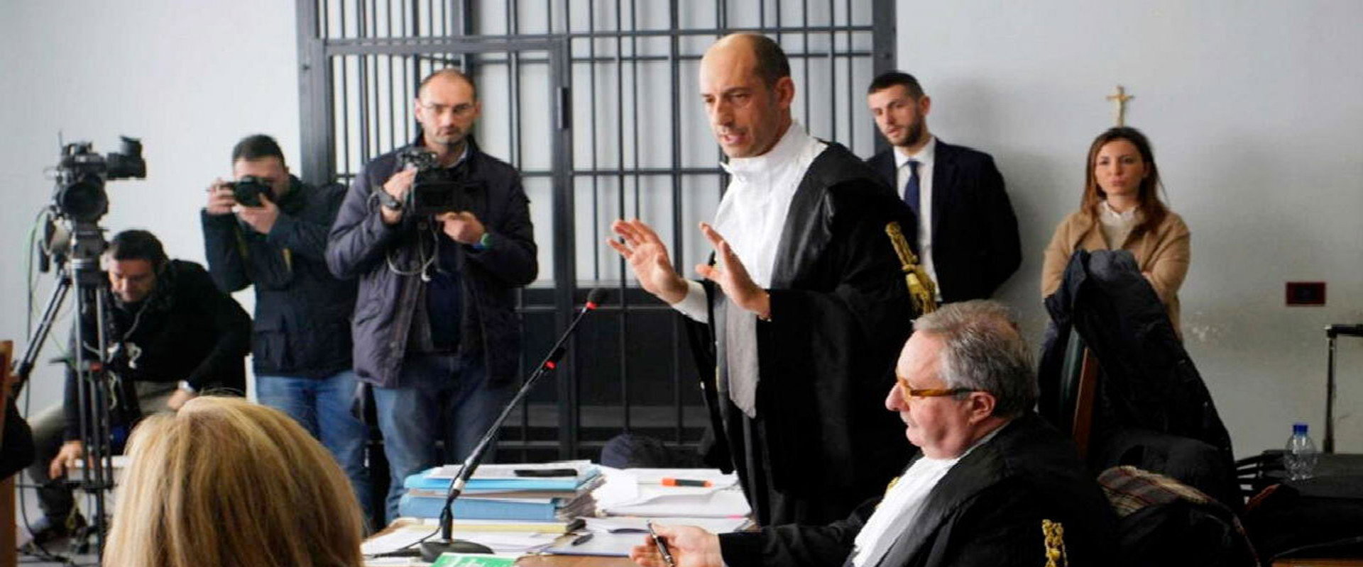 Un giorno in pretura
