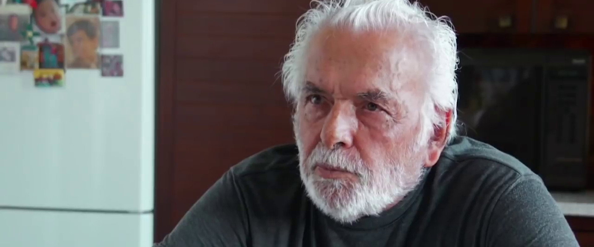 Ebrahim Golestan, Full stop's banner image