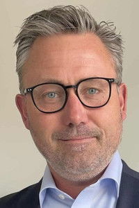 Profile of Kenneth Ravnholt