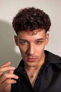 Profile of Nicolas Lian