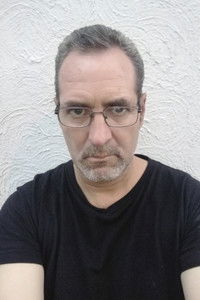 Profile of E. Gilberto Aviña Gómez