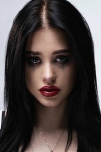 Profile of Diana Aster