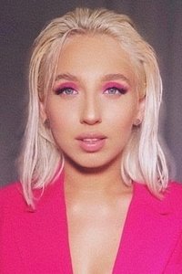 Profile of Simona Kuprina