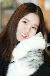 Profile of Xin Xiao Yang