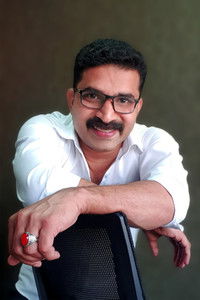 Profile of Fais Umer