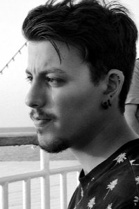 Profile of Peter Looles