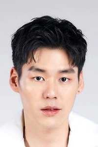 Profile of Tanadol Wongsaardsakul