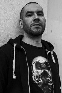 Profile of Clément Dumoulin