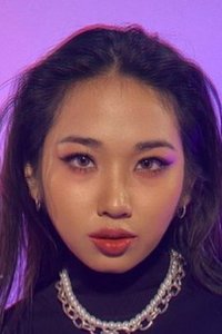 Profile of Minni Danupha Kanateerakul