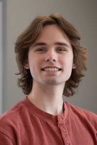 Profile of Luke Shelton