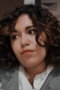 Profile of Andrea Marbán