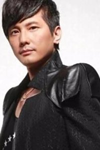 Profile of 包小柏