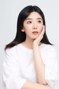 Profile of Shi Ce