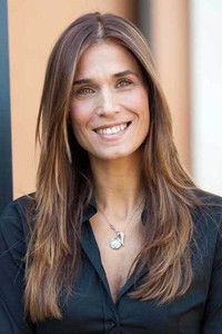 Profile of Mirka Viola