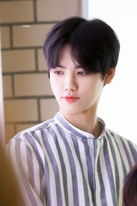 Profile of Kang Min-hee