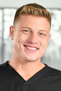 Profile of Logan Aarons