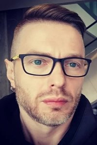 Profile of Alex Eikster