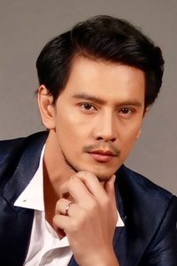 Profile of Pakoo Atiwat Kanchanapiwat