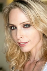 Profile of Tonya Kinzinger