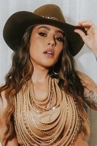 Profile of Lauana Prado