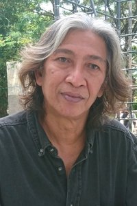 Profile of Ong Hari Wahyu