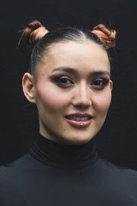 Profile of Guzalnur Uchqun