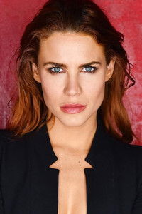 Profile of Courtney Hope