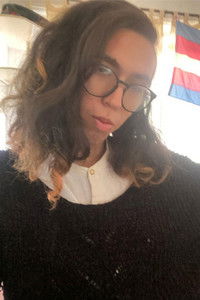 Profile of Clarice Siqueira