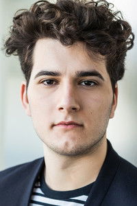 Profile of Gjon's Tears