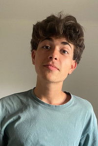 Profile of Rodrigo Oliveira