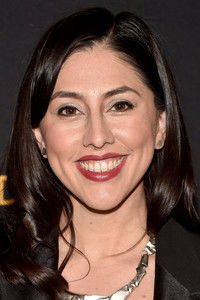 Profile of Lindsey Olivares