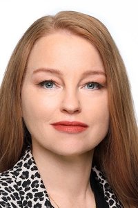 Profile of Sarah Schechter