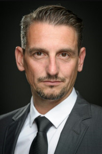 Profile of Ferry Asselbergs