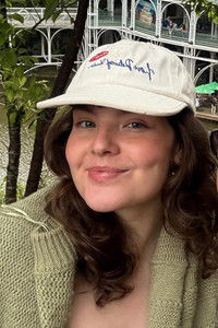 Profile of Julia Schwarzer da Guia