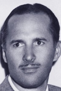 Profile of Willis Goldbeck